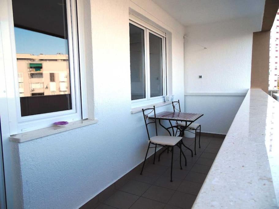 Eurit Apartment Shown In Detail Split Buitenkant foto
